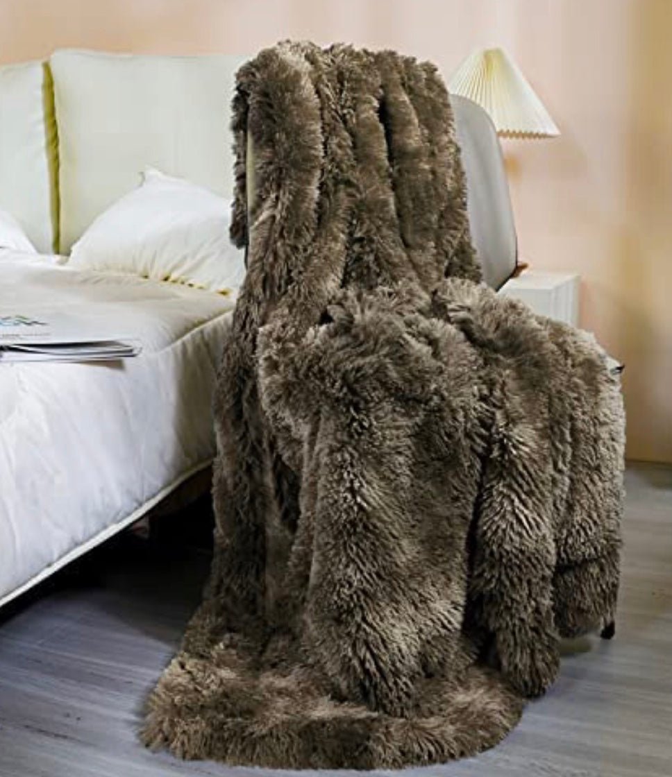 Faux Fur Throw Blanket 50" x 60", Reversible Fuzzy Lightweight Long Hair Shaggy Throw Blanket